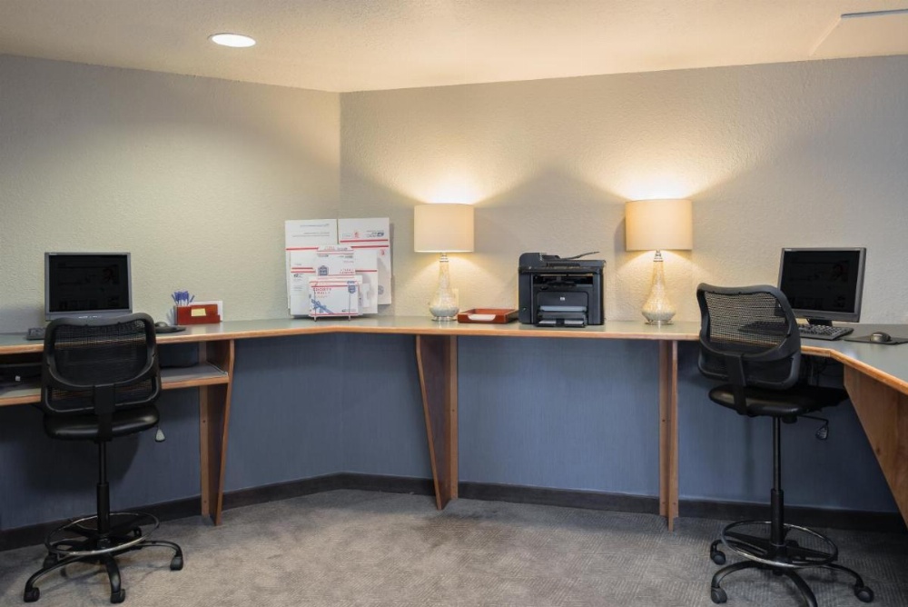 Holiday Inn Express Hotel & Suites Arcata/Eureka-Airport Area Image 39