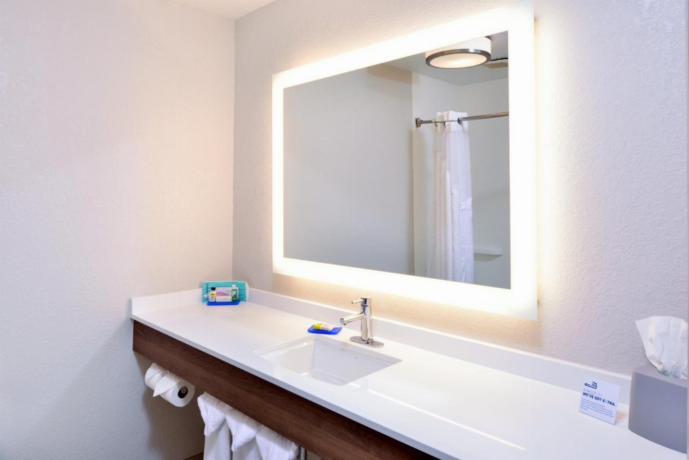 Holiday Inn Express Hotel & Suites Arcata/Eureka-Airport Area