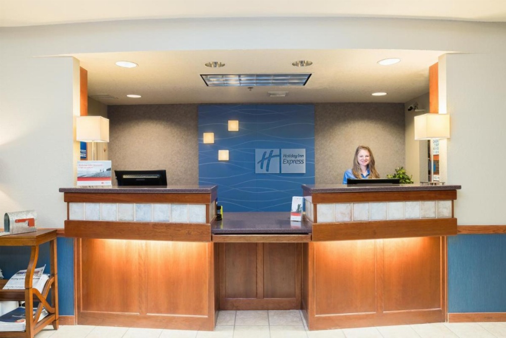 Holiday Inn Express Hotel & Suites Arcata/Eureka-Airport Area Image 41