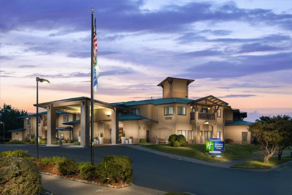 Holiday Inn Express Hotel & Suites Arcata/Eureka-Airport Area Image 46